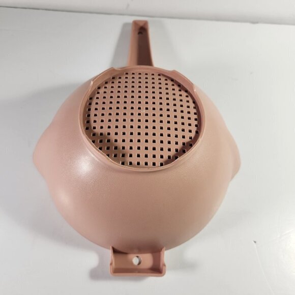Tupperware Strainer Colander Large Pink Vintage 2 Quart Long Handle Rare… - Picture 6 of 10